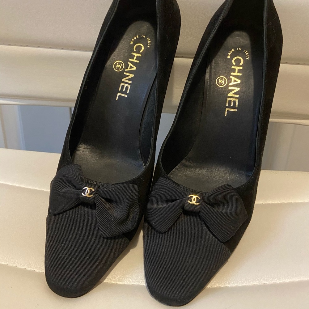 CHANEL Shoes | Black Cap Toe Bow Shoes Gold CC